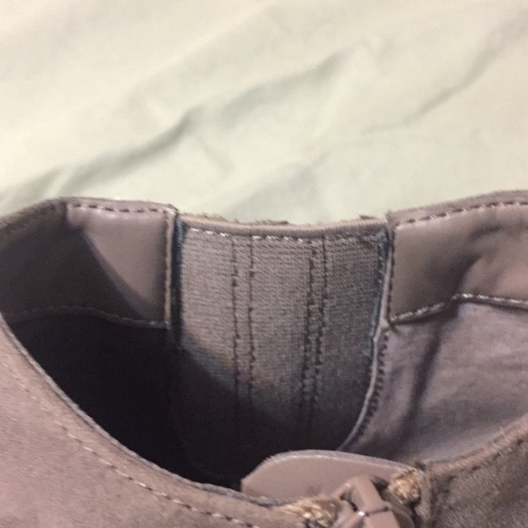 Carlos Santana suede ankle boots - Picture 3 of 6